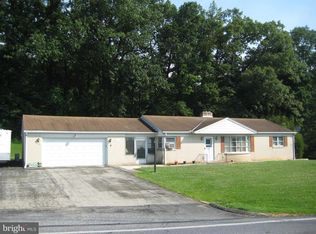 5394 Lehman Rd, Spring Grove, PA 17362