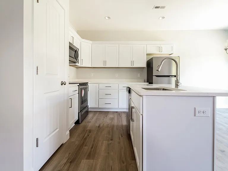 124 Cannon Dr — Photo 7
