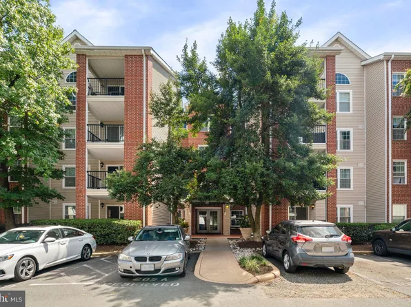 3311 Wyndham Cir APT 1199, Alexandria, VA 22302