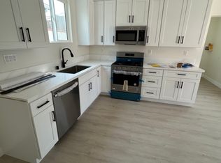 140 S Elliott Ave #3, Azusa, CA 91702