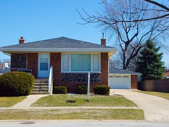 4th image of 9713 Mayfield Ave