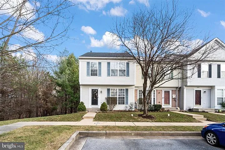 4537 Ingham Rd — Photo 1