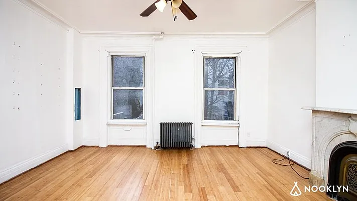 Rented by Nooklyn NYC LLC | media 19