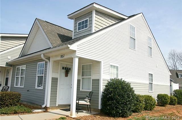 1st image of 951 Barracuda Ave #10