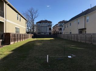 22 West Ln, Houston, TX 77019