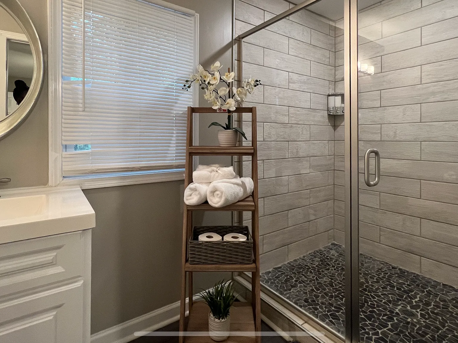 1 bed, 550 sqft, $1,050 — Photo 3