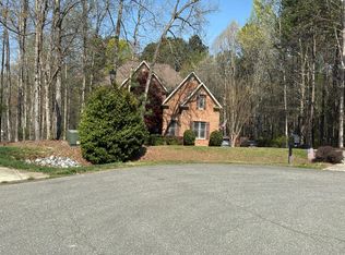 108 McAuley Ct, Mooresville, NC 28117