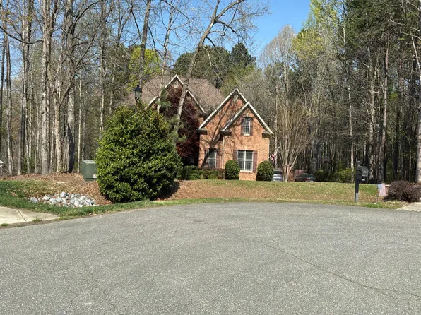 108 McAuley Ct, Mooresville, NC 28117