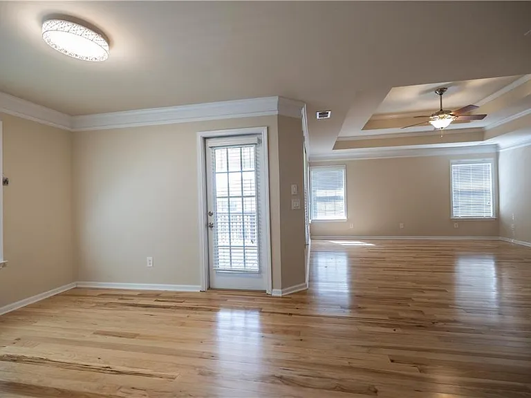 4962 Weathervane Dr — Photo 32