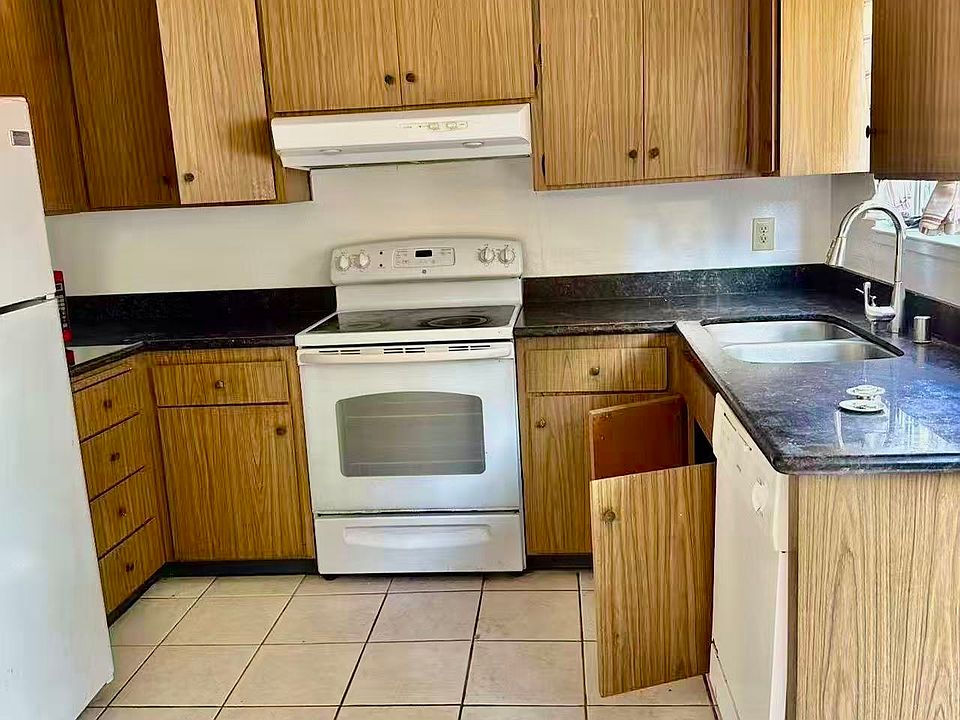 1st image of 19756 Stanton Ave
