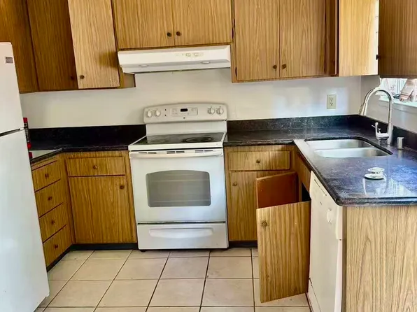 19756 Stanton Ave, Castro Valley, CA 94546