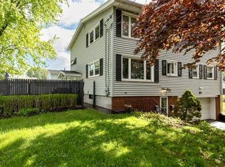 207 Avon Ave, Liverpool, NY 13088