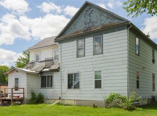 310 N 3rd St #1-2-3, Abbotsford, WI 54405
