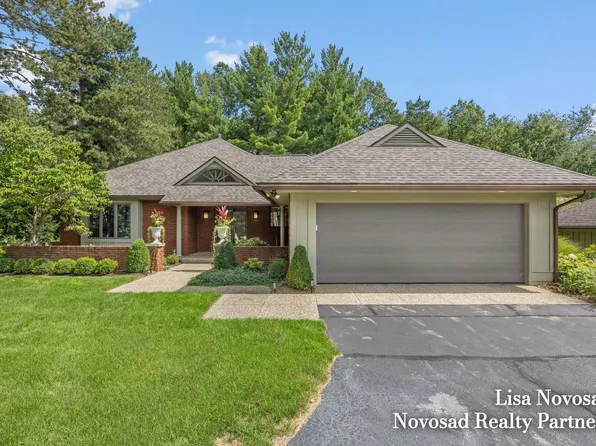 3589 Charlevoix Dr SE, Grand Rapids, MI 49546