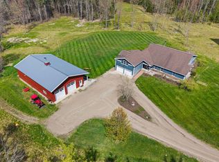 57 Southgate Rd, Kennebunk, ME 04043