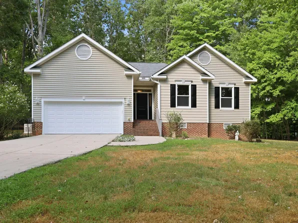 1268 Sagamore Dr, Louisburg, NC 27549