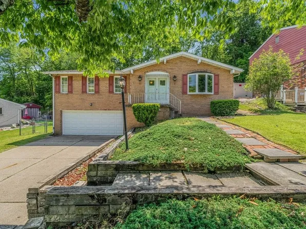 115 Cool Springs Rd, White Oak, PA 15131