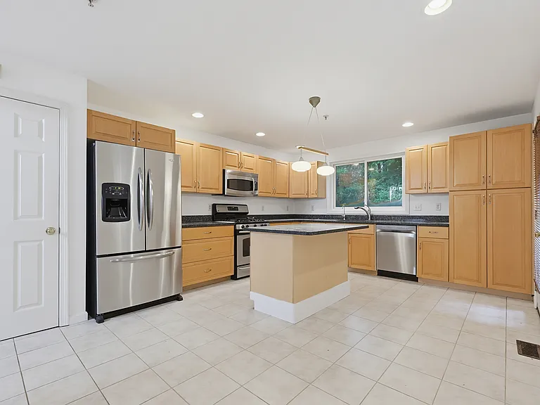 3101 Maple Brook Rd — Photo 5