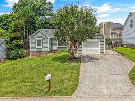 5th image of 733 Summerdale Dr