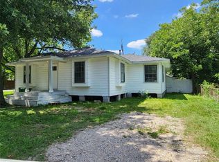 1101 Wellington St, Houston, TX 77076