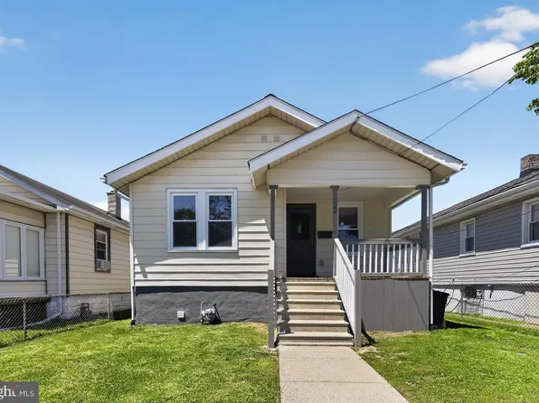 522 Taylor Ave #437, Marcus Hook, PA 19061