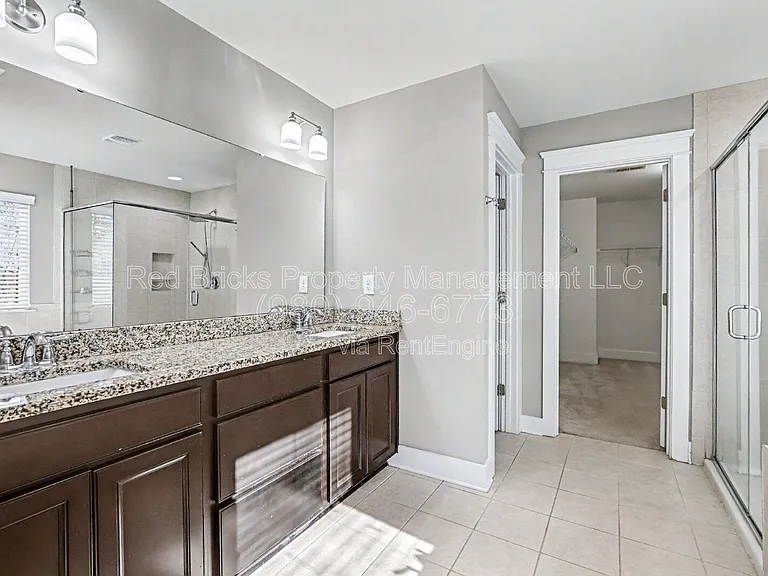 149 Kingston Dr — Photo 27