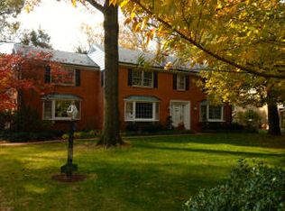 1424 Hillcrest Rd, Lancaster, PA 17603