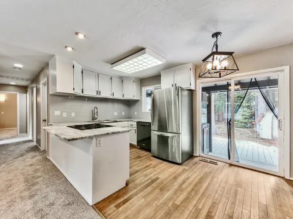 1131 Sioux St, South Lake Tahoe, CA 96150