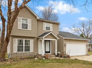 640 Cutter Ln, Elk Grove Village, IL 60007