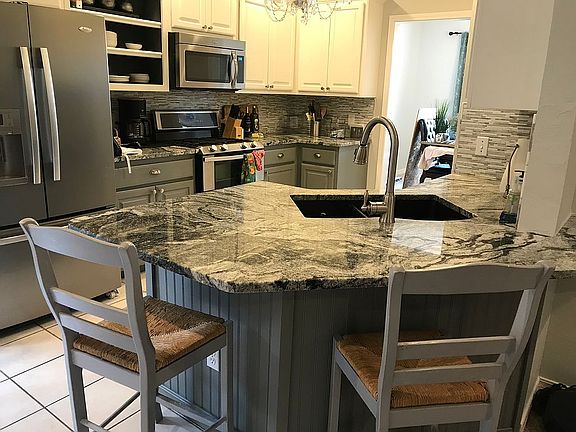 Beautiful kitchen with bar!