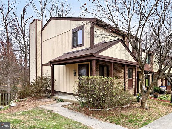 3rd image of 5871 Jacksons Oak Ct