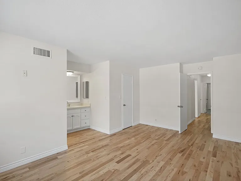 14189 Aztec St — Photo 14
