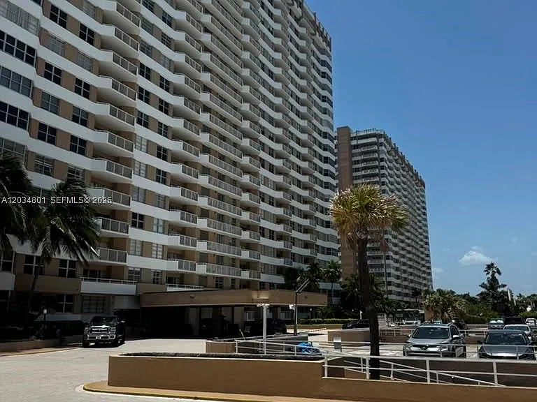 1980 S Ocean Dr #6J — Photo 41