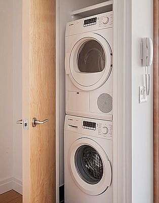 5th image of 550 W 54th St APT 1908