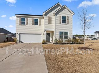 300 Canterhill View Dr, Moncks Corner, SC 29461