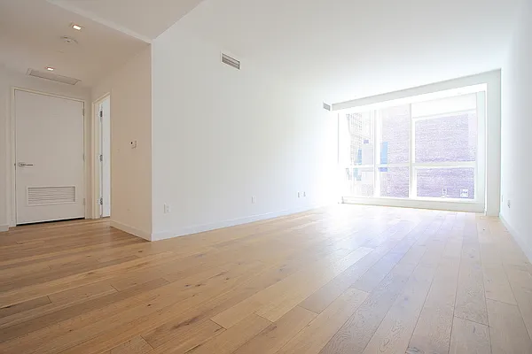 Rented by FirstService Realty (legacy) | media 2