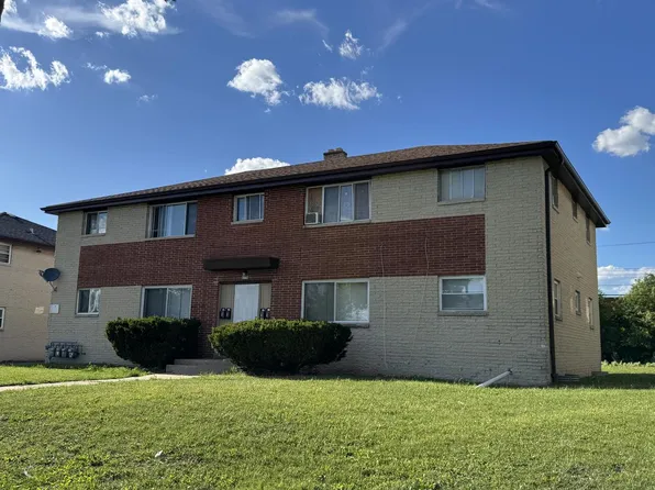8754 W Carmen AVENUE, Milwaukee, WI 53225