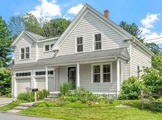 21 Cottage St, South Hamilton, MA 01982