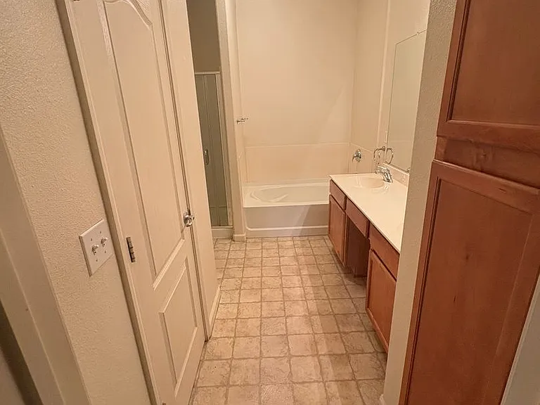 9050 Double R Blvd #124 — Photo 21