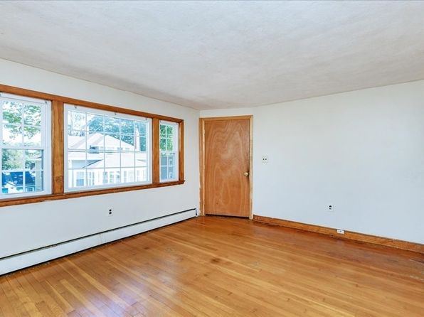 boston-massachusetts-59144183 picture