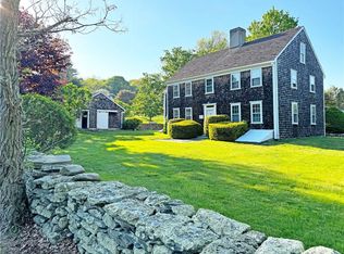 6 Baldwin Rd, Middletown, RI 02842