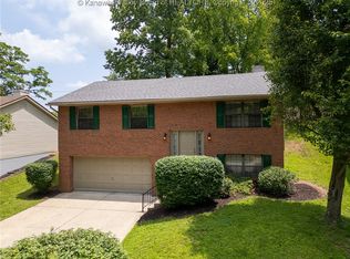 3 Dogwood Pl, Huntington, WV 25705
