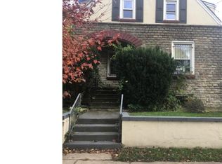192 W Oak Ave, Lawnside, NJ 08045