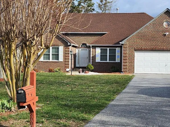 3001 N Declaration Ct, Waldorf, MD 20603