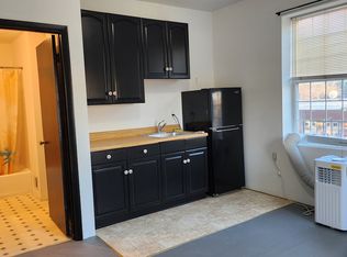 7208 Bowdoin Ave #4, College Park, MD 20740