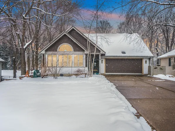 1464 Grand Pre Ave, Kalamazoo, MI 49006