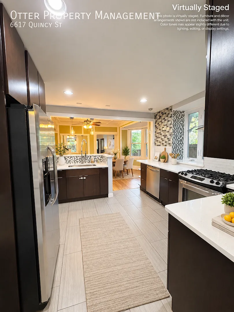 Spacious 4BR/3BA Home with Covered Deck, Backyard, Central A/C & Laundry West Mt. Airy — Photo 2