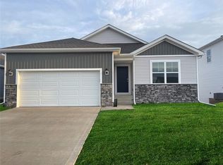 1620 NE Deerfield Dr, Ankeny, IA 50021