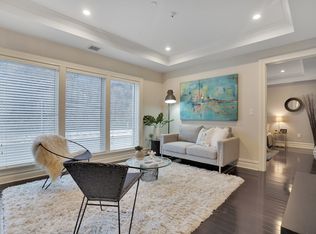 25 Eton Row, Weehawken, NJ 07086