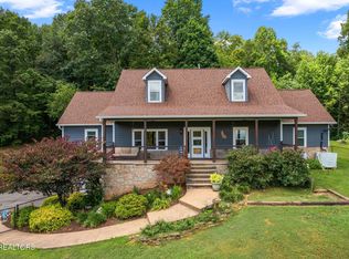 195 Coleman Ln, Powell, TN 37849